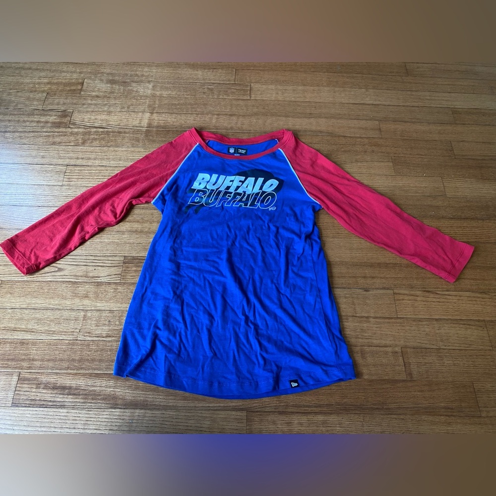 NFL Buffalo Bills New Era Team Apparel women’s teens XS logo on both front/back